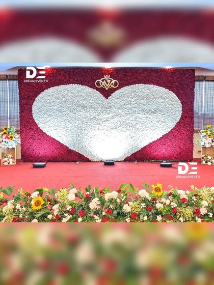 Dream Events - Large-Scale Floral Installations Wedding & Engagement Decor photo 8
