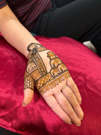 Storytelling & Themed Henna photo 27