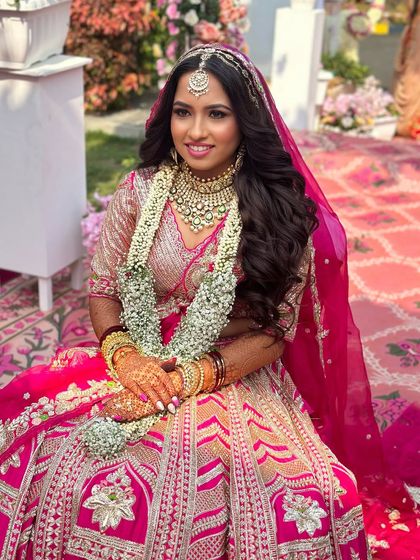 Classic Red & Pink Bridal Looks photo 70