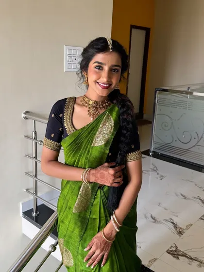 A full view of the traditional braid, which is perfect for a classic South Indian look.
