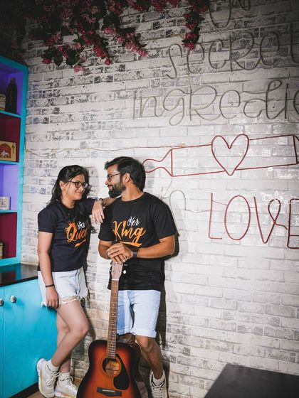 A fun and musical moment with a guitar in our colorful kitchen set.