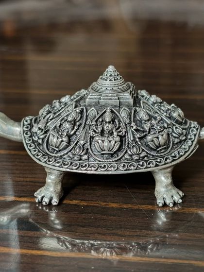 Unique Gifts & Collectibles photo 3