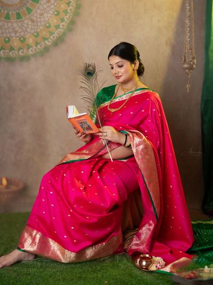 Abhinandan Photography - Maternity Photography Timeless Saree Portraits photo 52