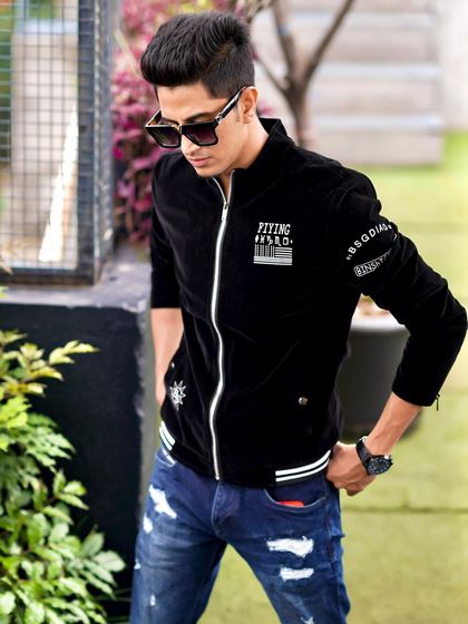 A stylish shot outdoors. Even when I'm not in the club, I live and breathe the DJ lifestyle.