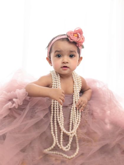 Milestones & Memories: From Sitter to First Birthday photo 17