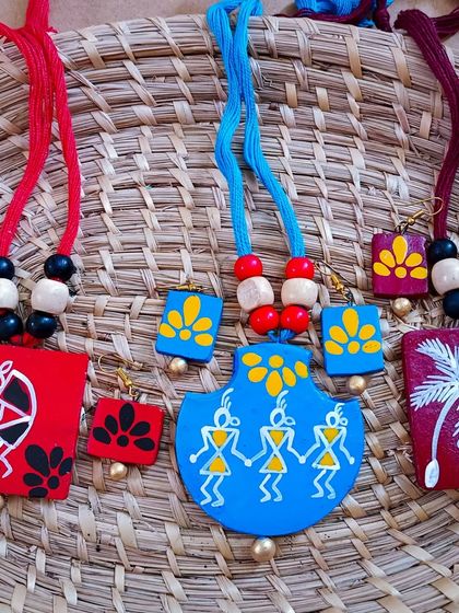 A closer look at the variety within my Warli art collection. The simple yet expressive stick-figure art is hand-painted on vibrant backgrounds, making each piece unique.