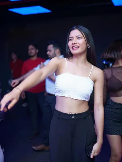 Two friends enjoying the music and the atmosphere.