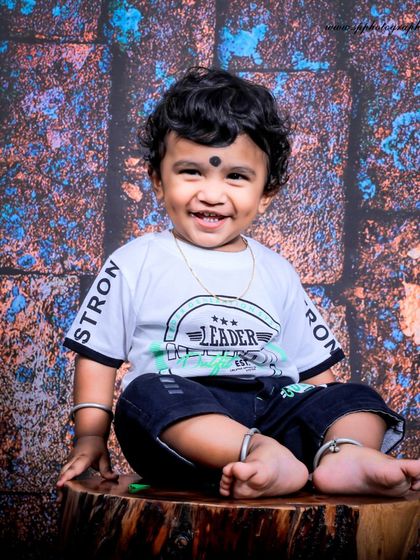 SP Photography Studio - Family & Portrait Photography Newborn & Baby Portraits: First Precious Moments photo 16