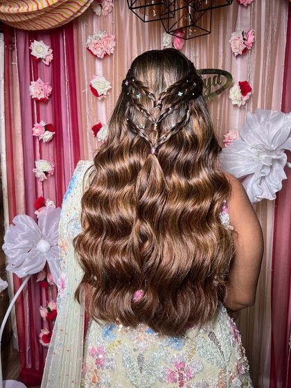 Elegant Hairstyling photo 5