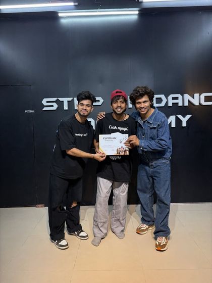 Another graduate of our Season 2 training batch. We worked on 8 different dance styles to make him a versatile performer.