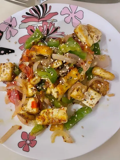 Teaching kids the power of food is one of the best gifts you can give them. This simple paneer and vegetable stir-fry is a quick, nutritious meal that kids love. Involving them in cooking builds healthy habits for life.