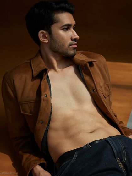 Vidhi Thakur - Portrait & Headshot Photography Studio Portraits: The Art of Stillness photo 11