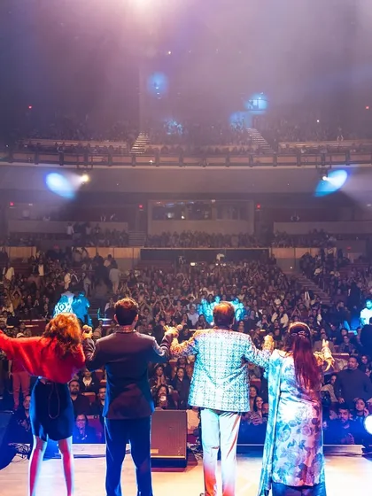 Waving to the incredible audience in Vancouver. We ensure your guests feel like part of the show.