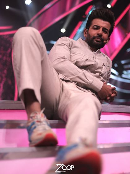 A different angle of Jay Bhanushali in our custom pleated kurta, showing the texture and fit from a new perspective.