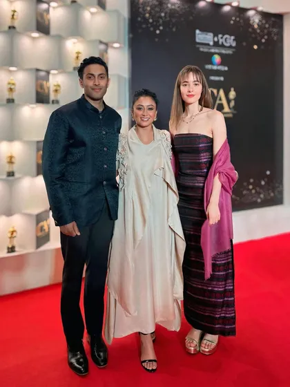 A group photo from the Critics' Choice Awards. It’s a reminder that every successful look is a team effort, involving talented designers, makeup artists, and the client's own wonderful spirit.