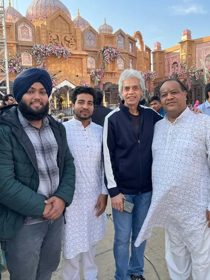 A group photo with the one and only Pt. Shivkumar Sharma ji, the santoor maestro.