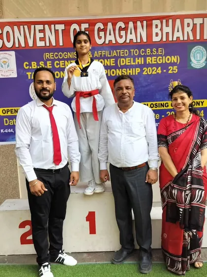 A proud moment with our gold medalist at the CBSE Central Zone Championship. Success here is a stepping stone to national-level competition.