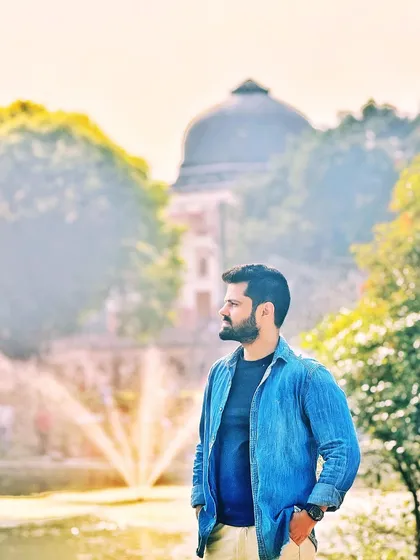 A moment of reflection at Lodhi Garden. The environment you place yourself in is just as important as the food you eat and the exercise you do.
