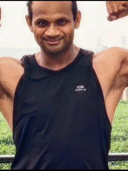 Jo khamoshi se apna kaam kar jaate hain, wahi safal hote hain.