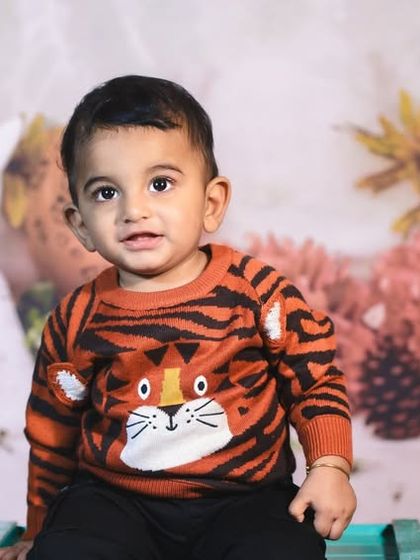 This collection showcases a variety of our other unique props and simpler backdrops. From rocking horses and toy cars to minimalist walls and cozy chairs, you can see the wide range of creative options available in our studio.