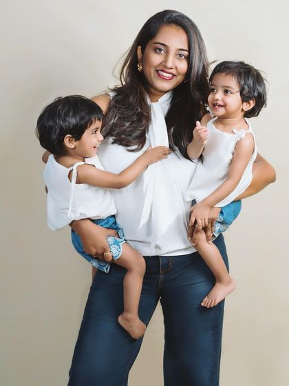 Pooja - Kids & Family Photography The Parent's Embrace photo 41