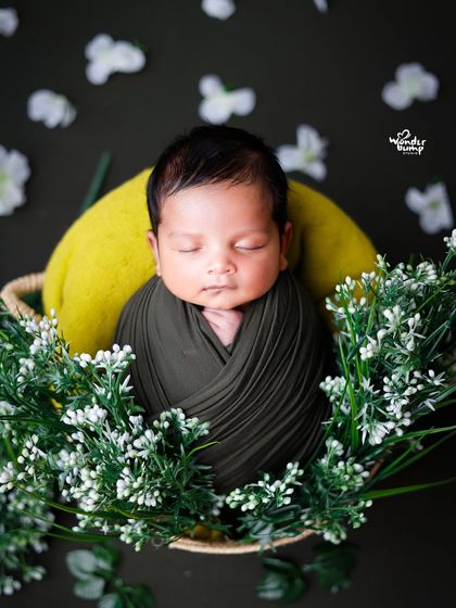WonderBump Studio - Newborn Photography Cozy in Baskets & Props photo 35