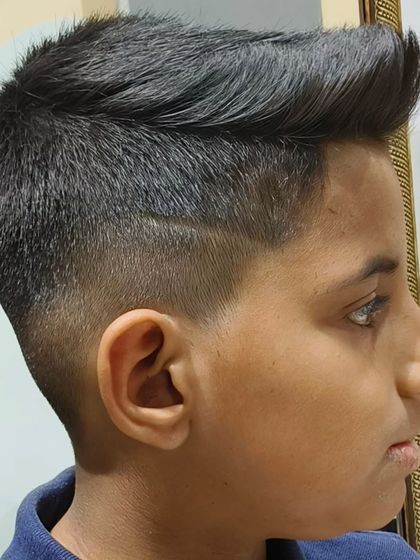 Sharp Haircuts for Men & Kids photo 6