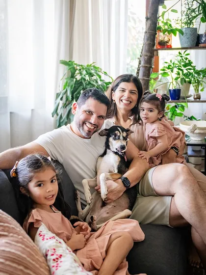 This is what a second chance looks like. Choco, a brave rescue, is surrounded by her new family, full of smiles and warmth. Capturing adoption stories and the incredible resilience of indie dogs is one of the most rewarding parts of my job.