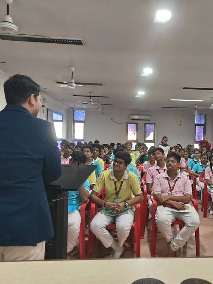 Addressing 10th-grade students at DAV Public School in Airoli. This is a critical age for making informed decisions about stream selection, and I provide them with factual, unbiased advice on Science, Commerce, and Arts.