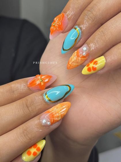 Chrome, Metallics & 3D Art photo 30