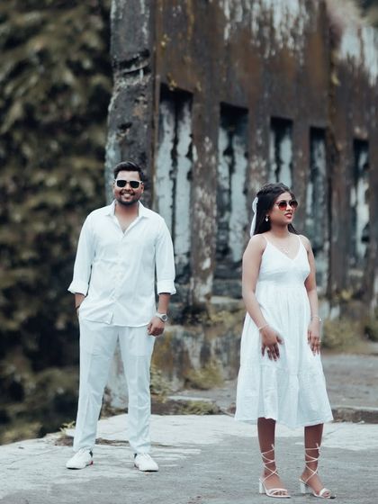 Photoklicker - Pre-Wedding & Couple Photoshoots Urban Charm: Mussoorie & Street Style photo 5
