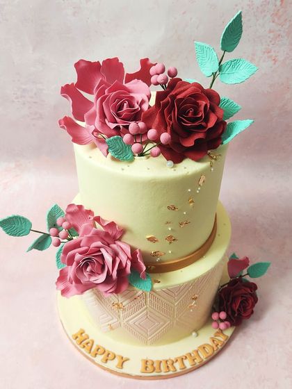 Liliyum Patisserie - Special Occasion Cakes Elegant Floral & Botanical Masterpieces photo 63