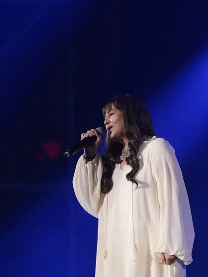 A shot of singer Monali Thakur, who joined Sunidhi on stage for an iconic collaboration.