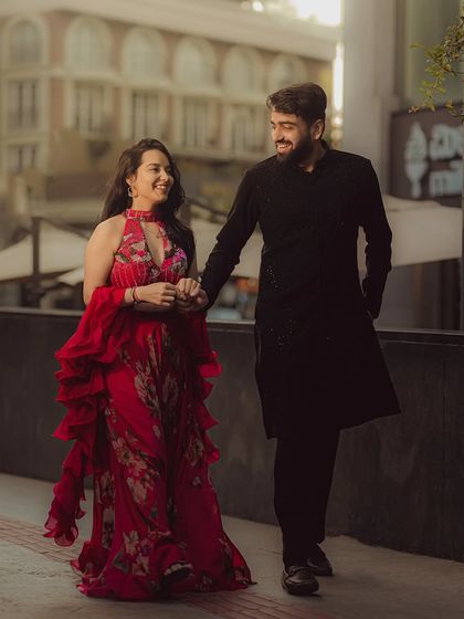 Bangalore Photographers - Pre-Wedding & Couple Photoshoots Metropolitan Moments: Bangalore City Shoots photo 9