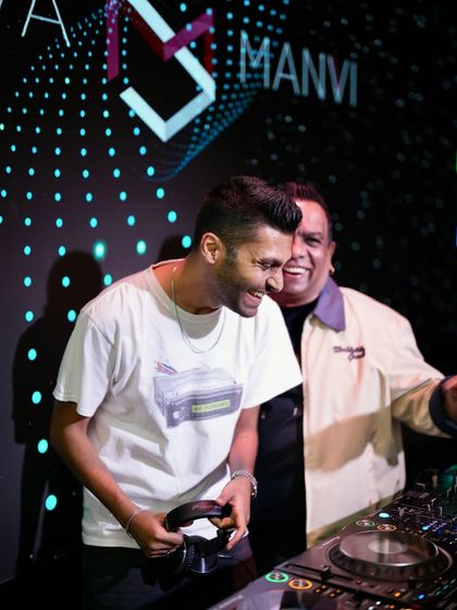 Ivan Nilkon - Live DJ Services IVAN + 1: Collaborations & Community photo 4