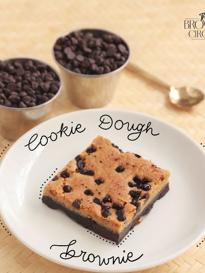 The Brownie Circles - Gourmet Desserts & Pastries Our Signature Fudgy Brownies photo 6