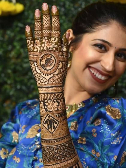 Intricate Patterns & Full Coverage photo 11