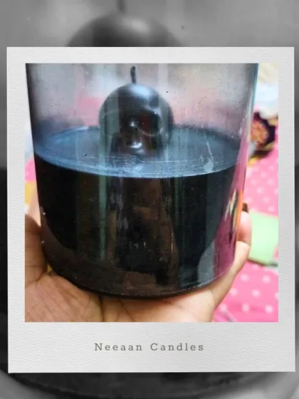 Bold, mysterious, and unapologetically dark. Our Black Skull Candle is submerged in a jar of black wax, creating a powerful and moody vibe.
