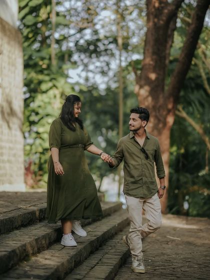 Wedding Photographer - Pre-Wedding Photoshoots & Films Nature's Embrace photo 14