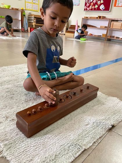 Siksha Montessori - Montessori Preschool & Kindergarten (Ages 2.5-6) Sensorial Exploration: Learning Through the Senses photo 24