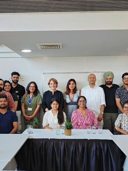 A group photo of Sénatrice Samantha Cazebonne with our students and faculty. Visits from such distinguished guests provide invaluable exposure and motivation for our community.