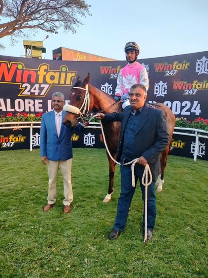 'Blackstone', champion of The Totalizator Cup.