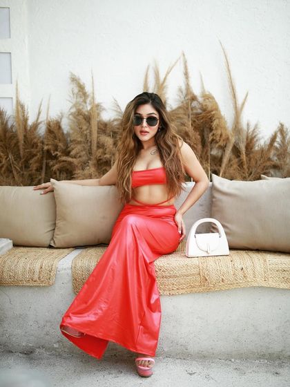 Tanish Luthra - Commercial & Advertising Photography On-Location Fashion Shoots photo 3