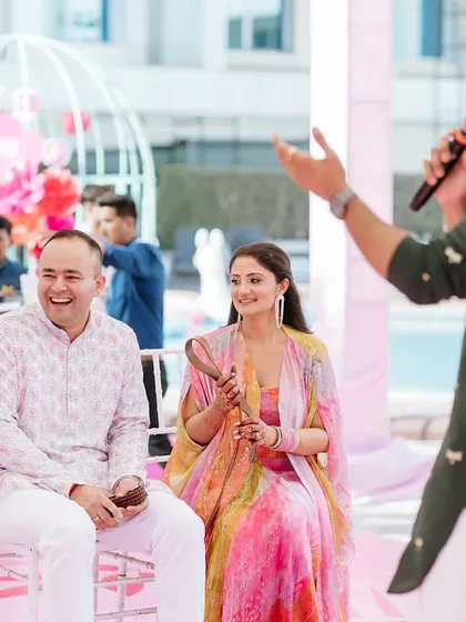 The joy on the guests' faces says it all. My goal as a wedding carnival MC is to create a relaxed atmosphere where everyone can laugh and have a good time.