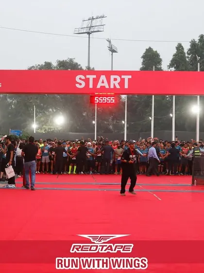 The calm before the storm. Thousands of runners packed behind the start line, ready to conquer the course. I manage crowd control and pre-race logistics to build anticipation and ensure a smooth, organized start for events of any scale.