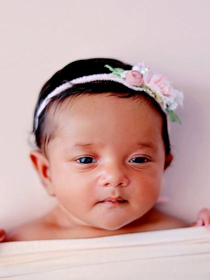 WonderBump Studio - Newborn Photography Classic Poses & Swaddles photo 21