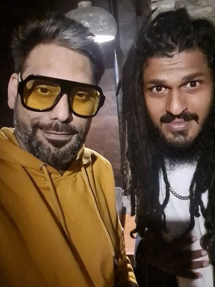 A fun evening with the mighty OG Bhangramuffin star, Apache Indian. It's always a pleasure to connect with the legends who shaped the music scene.