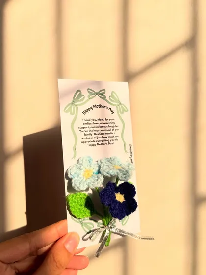 This mini bouquet on a Mother's Day card is a thoughtful and lasting gift to show your appreciation for Mom.