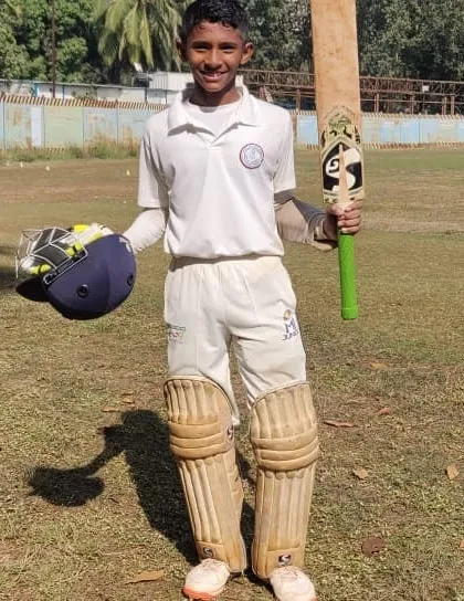 A proud moment for our student Yash Jadhav after a successful match. This is the look of a player who has worked hard and performed well.