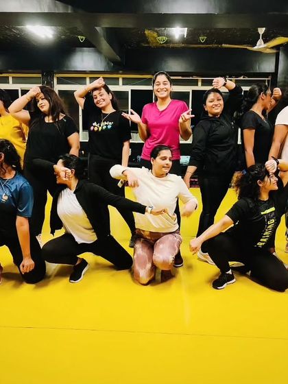 Nischitha Uthaiah - Zumba & Dance Fitness Classes Studio Dance Parties photo 22